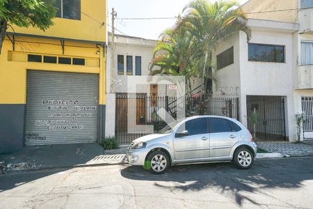 Casa à venda com 180m², 2 quartos e 3 vagasFachada