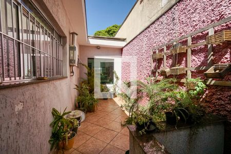 Casa à venda com 180m², 2 quartos e 3 vagasQuintal