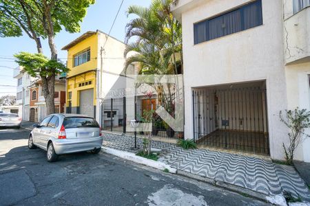 Casa à venda com 180m², 2 quartos e 3 vagasFachada