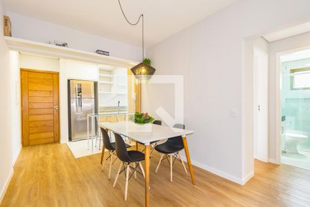 Apartamento à venda com 3 quartos, 73m² em Vila Bertioga, São Paulo