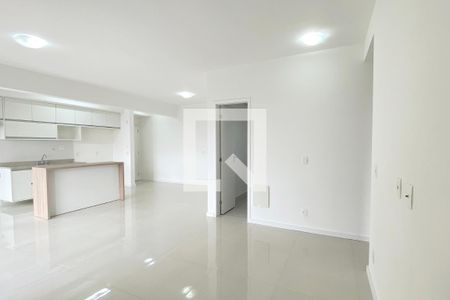 Sala de apartamento para alugar com 2 quartos, 91m² em Alphaville Empresarial, Barueri