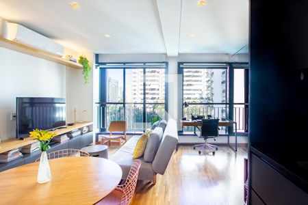 Sala/Cozinha de kitnet/studio para alugar com 1 quarto, 48m² em Indianópolis, São Paulo