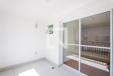 Varanda da sala de apartamento para alugar com 3 quartos, 100m² em Parque Bandeirante, Santo André