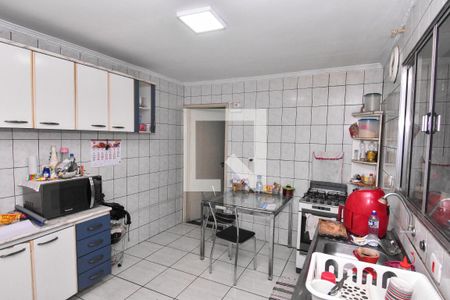 Casa para alugar com 100m², 2 quartos e 2 vagasCozinha