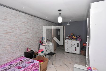 Casa para alugar com 100m², 2 quartos e 2 vagasQuarto 2