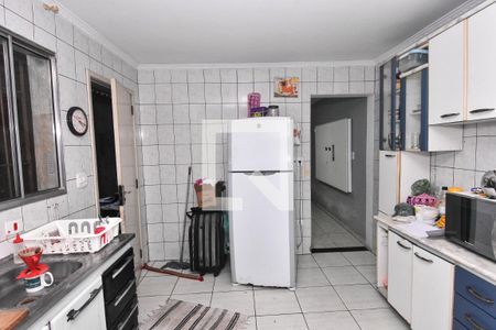 Casa para alugar com 100m², 2 quartos e 2 vagasCozinha