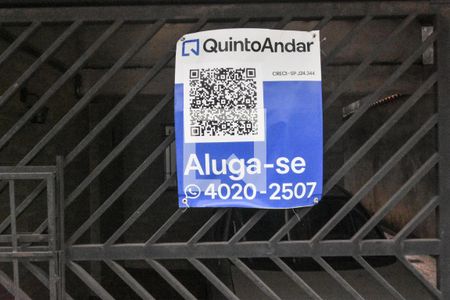 Casa para alugar com 100m², 2 quartos e 2 vagasFachada