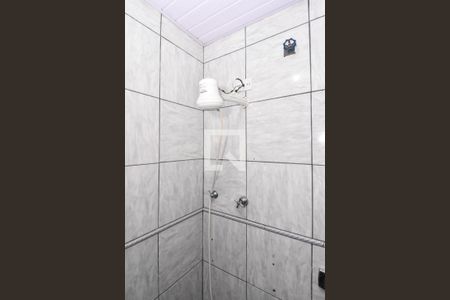 Casa para alugar com 100m², 2 quartos e 2 vagasBanheiro da Suíte