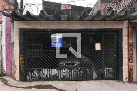 Casa para alugar com 100m², 2 quartos e 2 vagasFachada