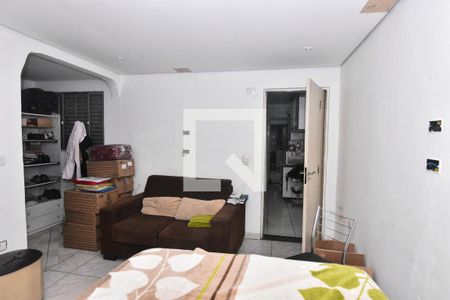 Quarto Suíte de casa para alugar com 2 quartos, 100m² em Jardim Três Marias, São Paulo