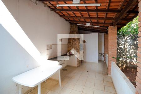 Casa à venda com 358m², 4 quartos e 3 vagasChurrasqueira