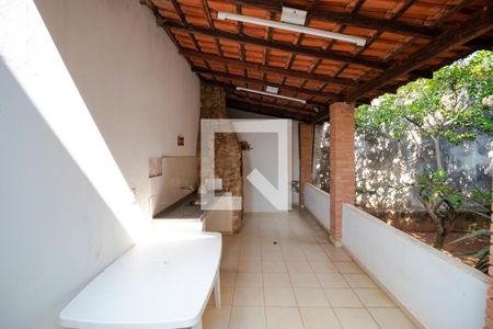 Casa à venda com 358m², 4 quartos e 3 vagasChurrasqueira
