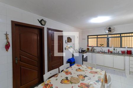 Casa à venda com 358m², 4 quartos e 3 vagasCozinha
