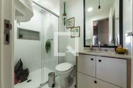Apartamento à venda com 94m², 2 quartos e 2 vagasBanheiro Social