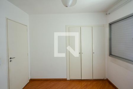 Quarto 1 de apartamento para alugar com 3 quartos, 98m² em Indianópolis, São Paulo