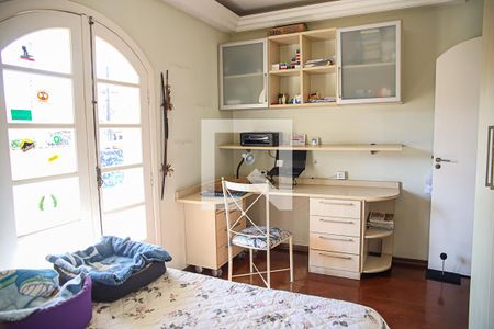 Casa à venda com 298m², 4 quartos e 3 vagasQuarto 4