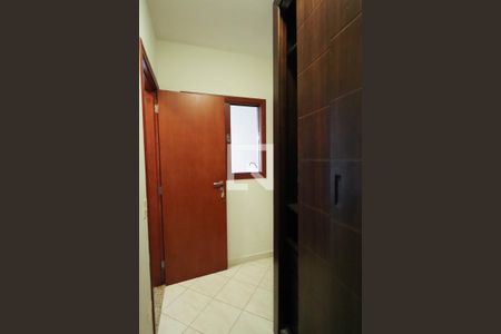 Casa à venda com 315m², 4 quartos e 2 vagasQuarto de Serviço