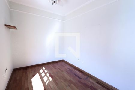 Casa à venda com 315m², 4 quartos e 2 vagasQuarto