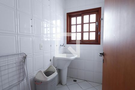 Casa à venda com 315m², 4 quartos e 2 vagasÁrea de Serviço