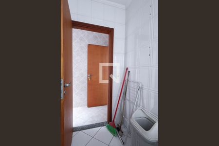 Casa à venda com 315m², 4 quartos e 2 vagasÁrea de Serviço