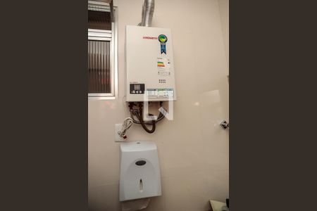 Casa à venda com 136m², 3 quartos e 1 vaga Casa à venda com 136m², 3 quartos e 1 vagaBanheiro