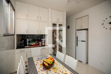 Casa à venda com 136m², 3 quartos e 1 vaga Casa à venda com 136m², 3 quartos e 1 vagaCopa