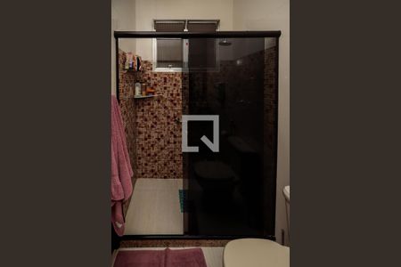 Casa à venda com 136m², 3 quartos e 1 vaga Casa à venda com 136m², 3 quartos e 1 vagaBanheiro Suíte