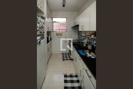 Casa à venda com 136m², 3 quartos e 1 vaga Casa à venda com 136m², 3 quartos e 1 vagaCozinha