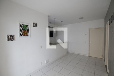 Sala de apartamento para alugar com 3 quartos, 80m² em Parque Industrial Paulista, Goiânia