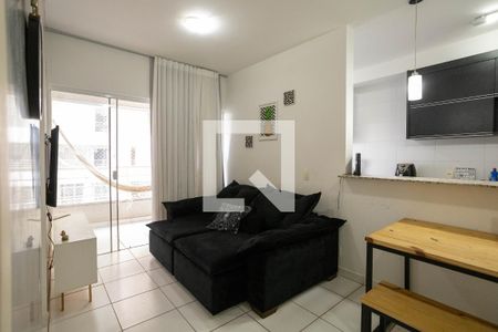 Sala de apartamento para alugar com 3 quartos, 80m² em Parque Industrial Paulista, Goiânia
