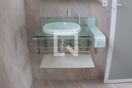 Casa à venda com 150m², 3 quartos e sem vagaBanheiro