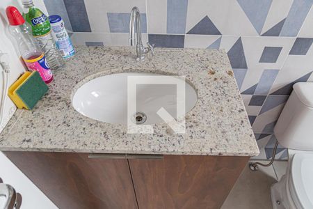 Apartamento para alugar com 28m², 1 quarto e sem vagaBanheiro da Suíte