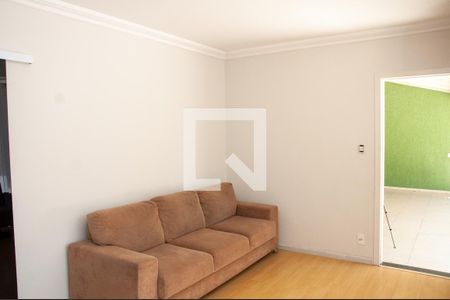 Sala  de casa para alugar com 4 quartos, 650m² em Chácaras Califórnia, Contagem