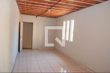 Casa para alugar com 650m², 4 quartos e 6 vagasEdícula 