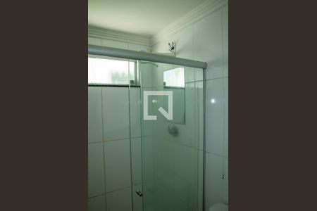 Suíte banheiro  de casa para alugar com 4 quartos, 650m² em Chácaras Califórnia, Contagem