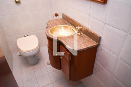 Lavabo de casa para alugar com 4 quartos, 239m² em Jardim Virginia Bianca, São Paulo