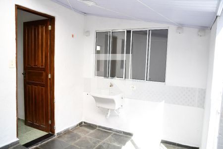 Casa para alugar com 60m², 1 quarto e sem vagaÁrea de Serviço