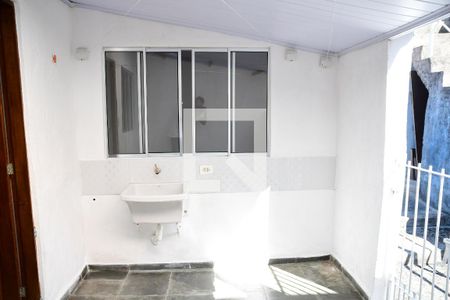 Casa para alugar com 60m², 1 quarto e sem vagaÁrea de Serviço