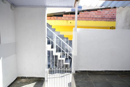 Casa para alugar com 60m², 1 quarto e sem vagaQuintal