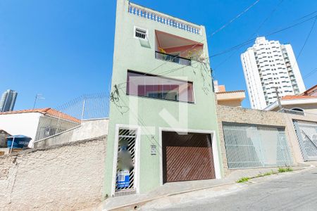 Casa à venda com 300m², 4 quartos e 4 vagasFachada