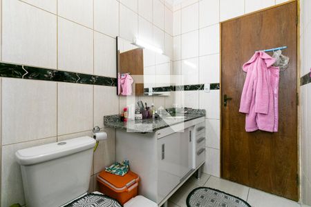 Casa à venda com 300m², 4 quartos e 4 vagasBanheiro da Suíte 1