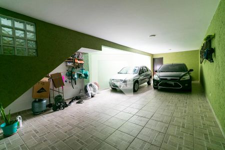 Casa à venda com 300m², 4 quartos e 4 vagasGaragem