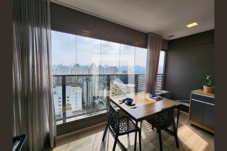 Studio à venda com 28m², 1 quarto e sem vaga Studio à venda com 28m², 1 quarto e sem vagaVaranda