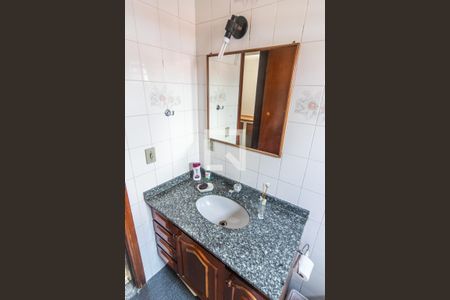 Casa à venda com 160m², 3 quartos e 2 vagasSuíte