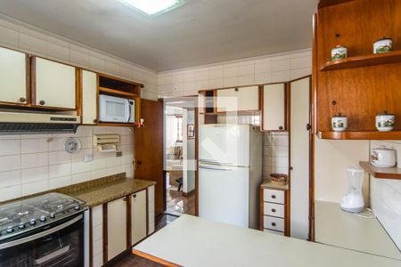 Casa à venda com 160m², 3 quartos e 2 vagasCozinha