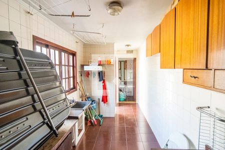 Casa à venda com 160m², 3 quartos e 2 vagasÁrea de Serviço