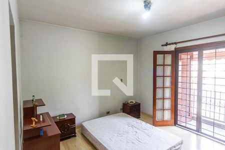 Casa à venda com 160m², 3 quartos e 2 vagasSuíte