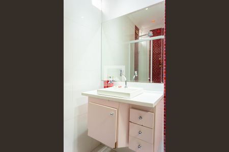 Casa à venda com 350m², 3 quartos e 2 vagas Casa à venda com 350m², 3 quartos e 2 vagasBanheiro da Suíte 3