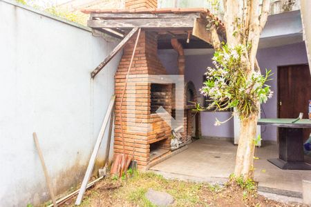 Casa à venda com 350m², 3 quartos e 2 vagas Casa à venda com 350m², 3 quartos e 2 vagasChurrasqueira