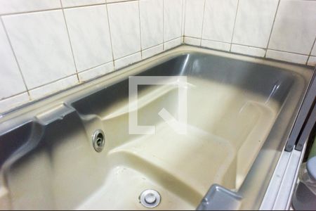 Casa à venda com 350m², 3 quartos e 2 vagas Casa à venda com 350m², 3 quartos e 2 vagasDetalhe Banheira